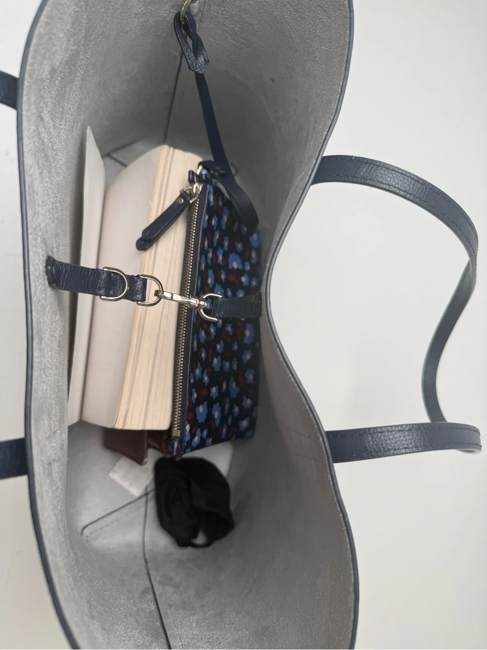 Kate Spade Blue Floral Print Tote Bag - Sleek Everyday Carry